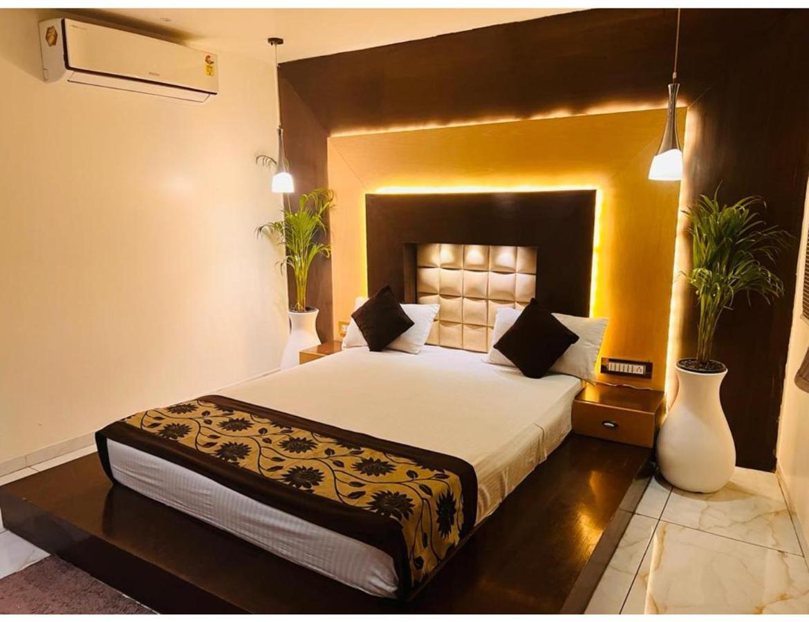 Hotel The Royal, Sehore Exteriér fotografie
